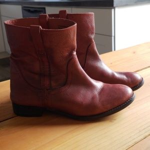 Womens Red Diba boots